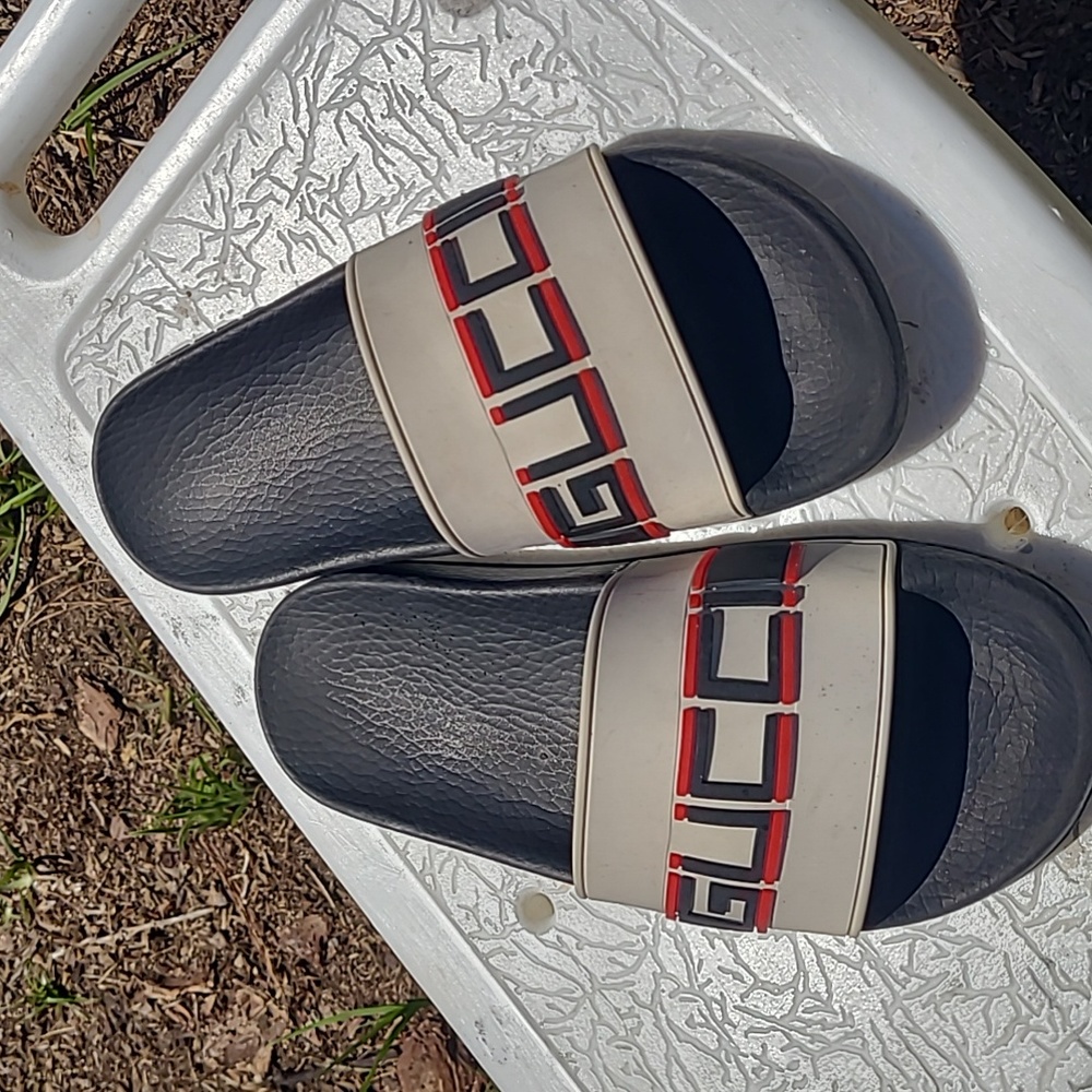 GUCCI slides size 37
